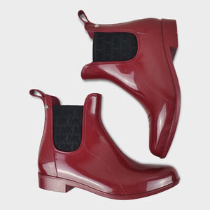 MICHAEL Michael Kors Boots Chelsea Booties Ankle Size 7 Red NWOT